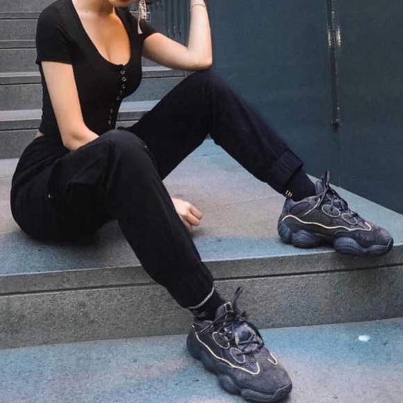 Yeezy 500 Utility Black - Picture 9 of 13